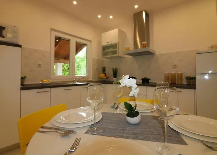 Melisa 5 By Interhome