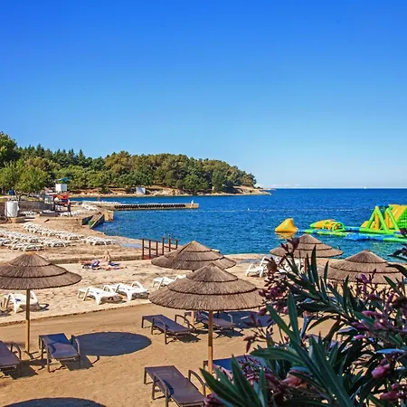 Melisa 5 By Interhome Poreč