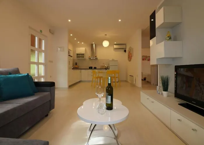 Melisa 5 By Interhome * Poreč