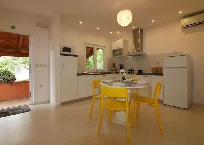 Melisa 5 By Interhome Feriehus